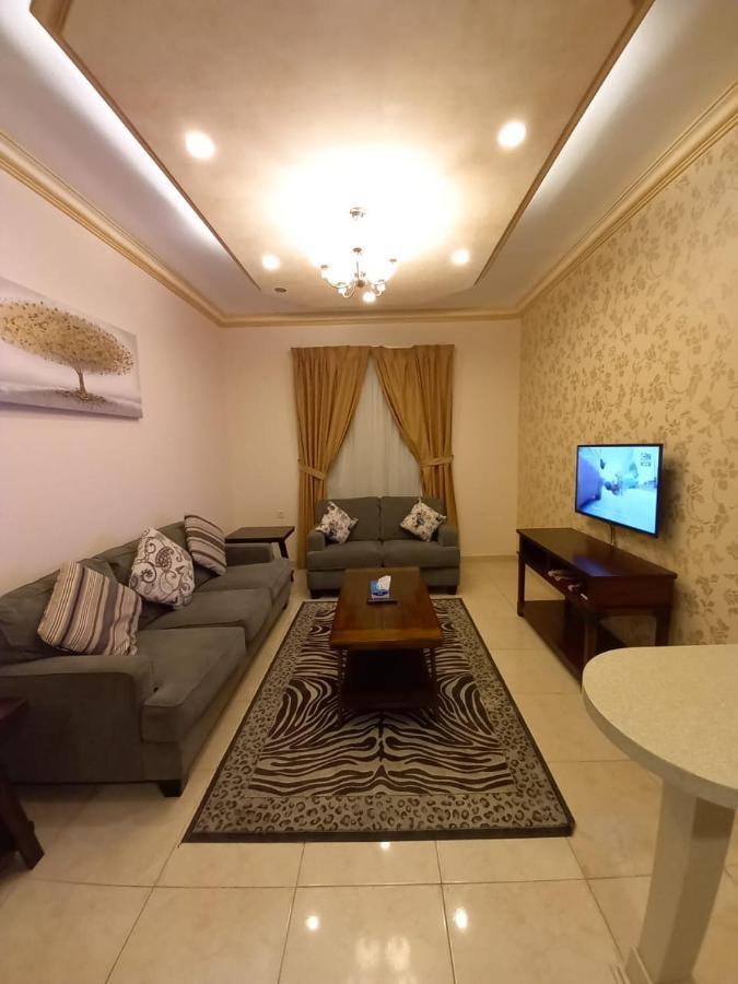 سارة للشقق الفندقية Sara Furnished Apartments Эль-Хубар Экстерьер фото