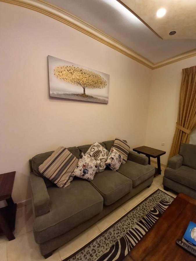 سارة للشقق الفندقية Sara Furnished Apartments Эль-Хубар Экстерьер фото