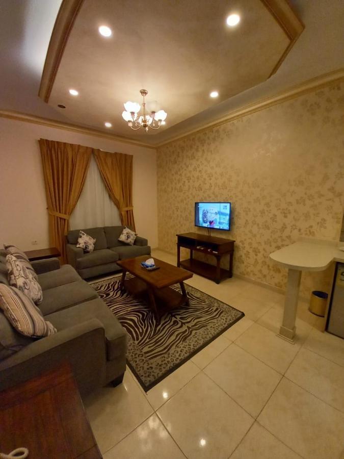 سارة للشقق الفندقية Sara Furnished Apartments Эль-Хубар Экстерьер фото